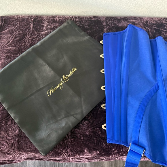 SOLD OUT ONLINEHoney Birdette blue Chastity Corset in great condition {size xxs} - Picture 2 of 6